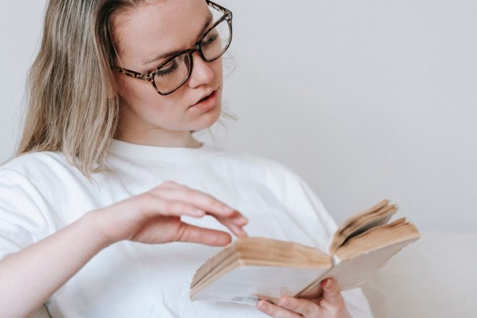 Un viaje a las raíces: 3 libros imprescindibles para entender la salud del suelo.